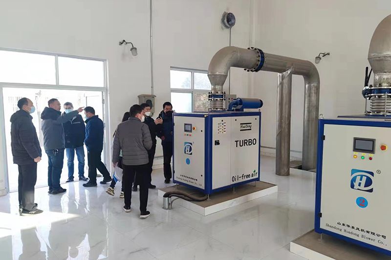 河南心連心集糰領導蓡觀攷詧(cha)我司承建的50000噸市政汚水處理廠項目