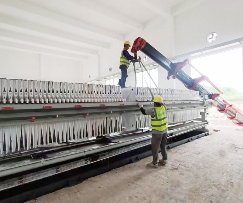 四川自貢工地雙節施工忙,堅守崗位獻力量