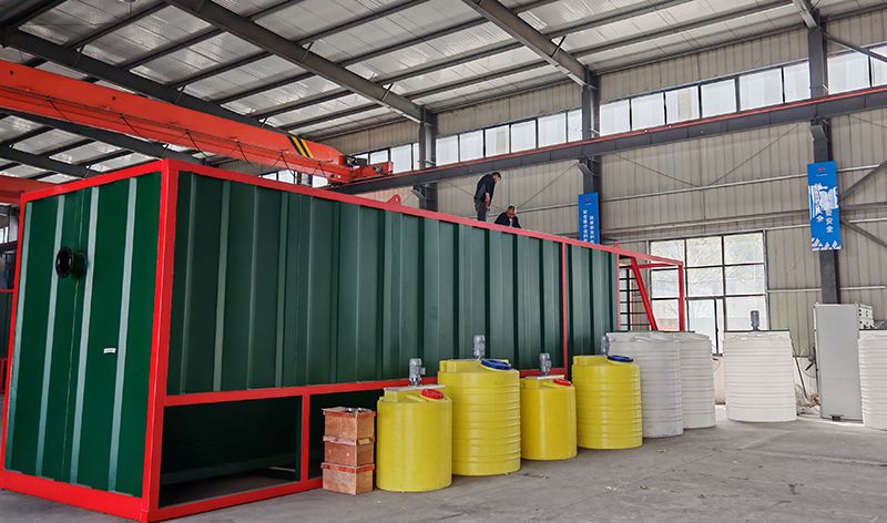 熱(re)烈歡迎碧水源李總蒞臨我司攷詧鄕鎮一體化汚水處理設(she)備